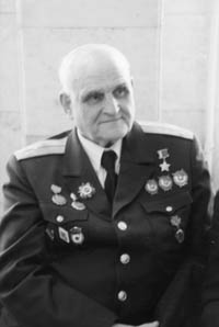 Leonov_ia